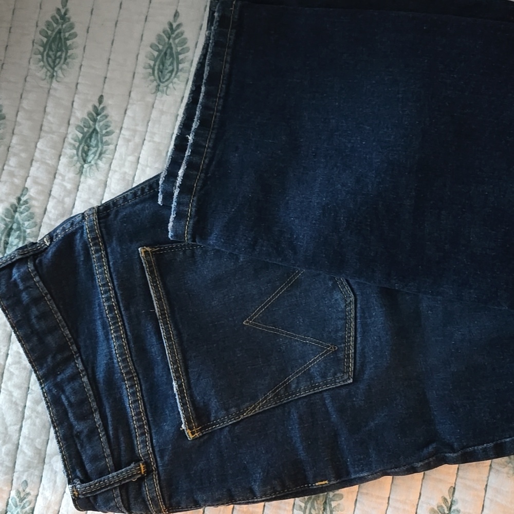 High-Rise True Straight Jeans Wrangler Size 12 X 32